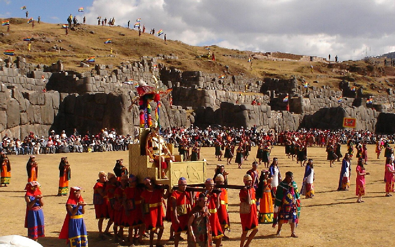 Machu Picchu Milenario